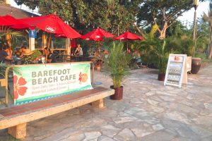 サンセットを見ながら気軽にディナーを楽しめるカフェ