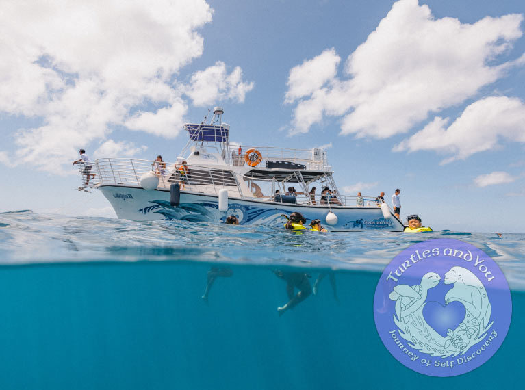 Waikiki Turtle Snorkeling Tour Boat