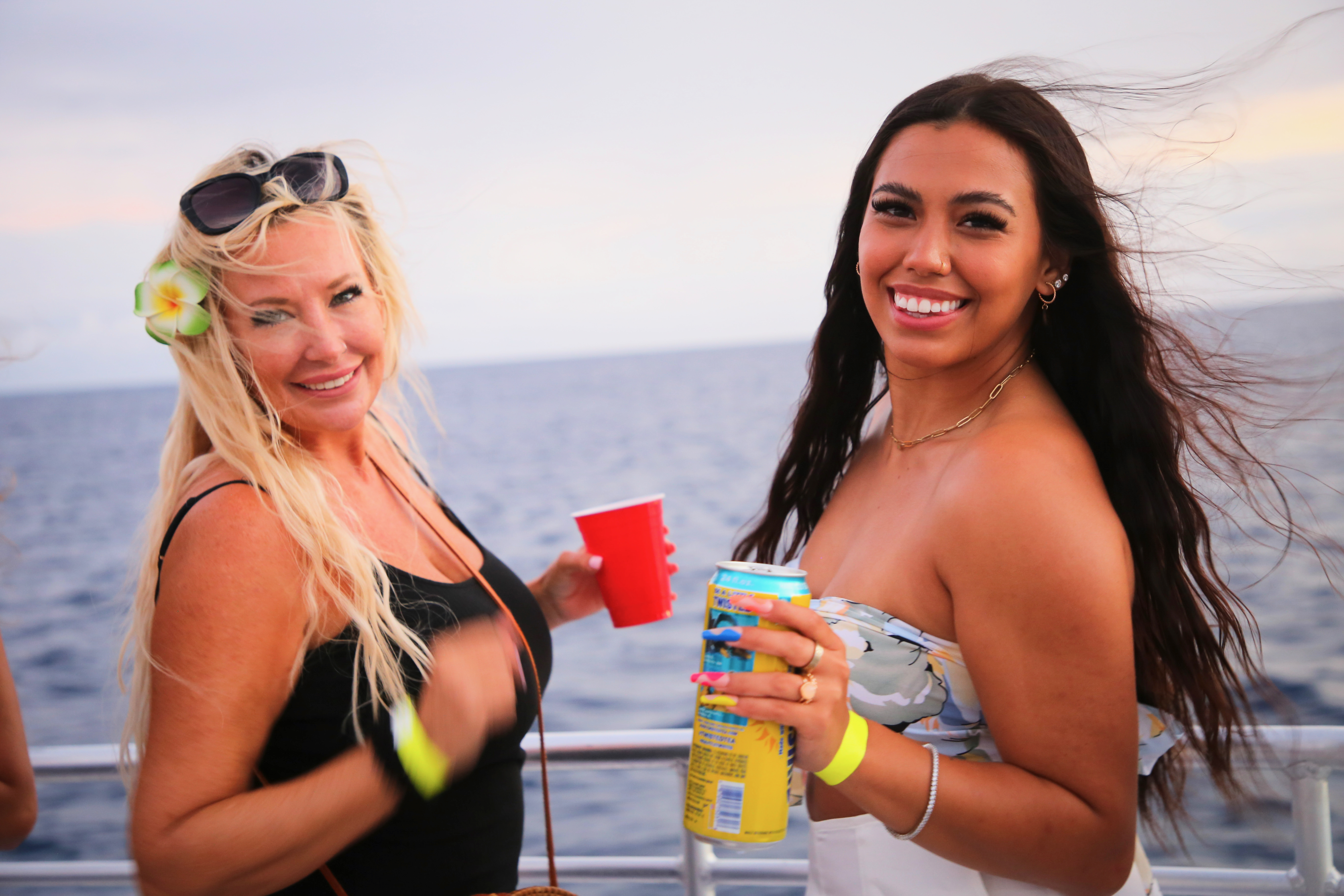 You are currently viewing Oahu Booze Cruise | 2024 Memorial Day