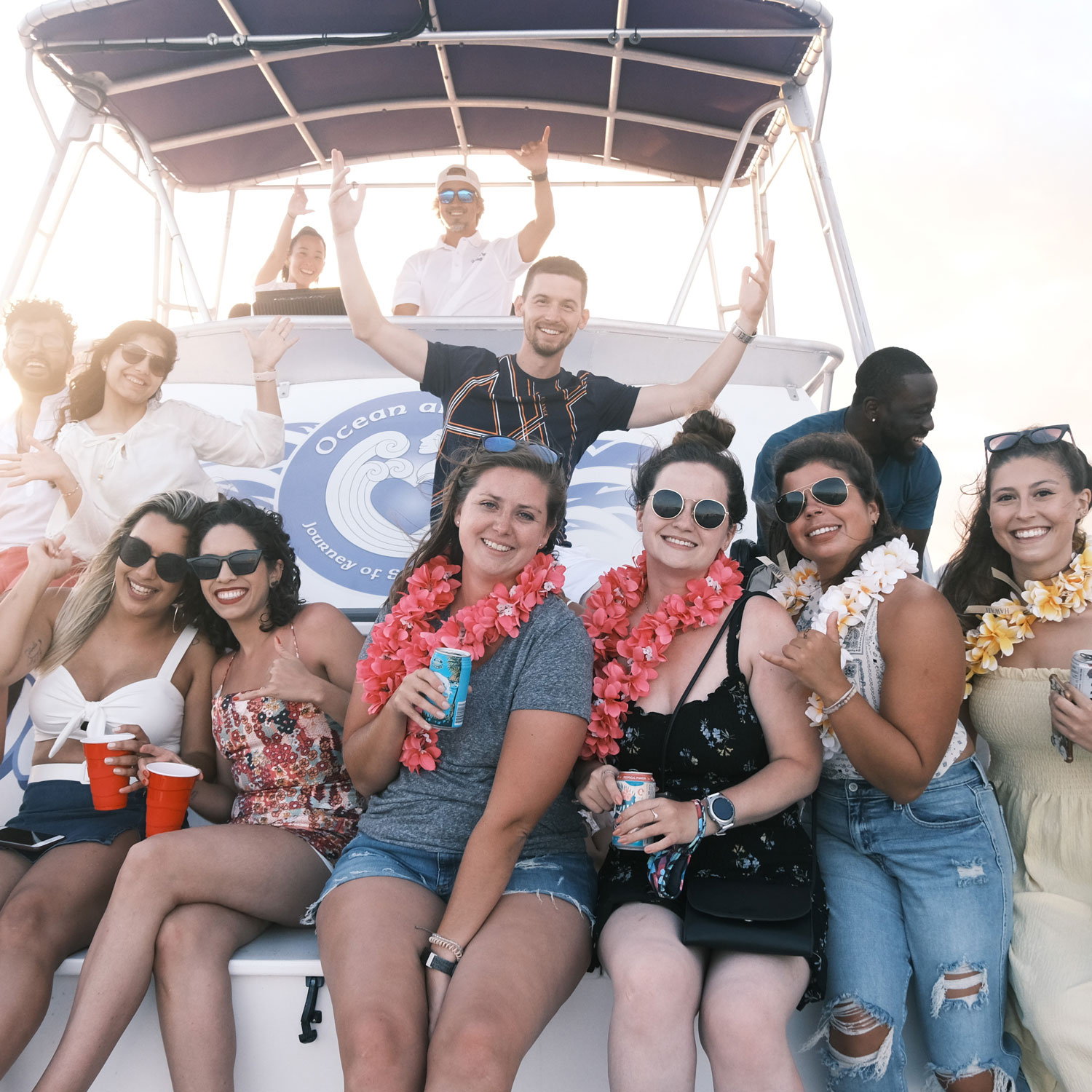 Waikiki-Sunset- booze cruise
