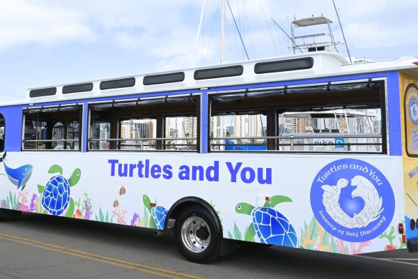 Shuttle to Pearl Harbor from Waikiki